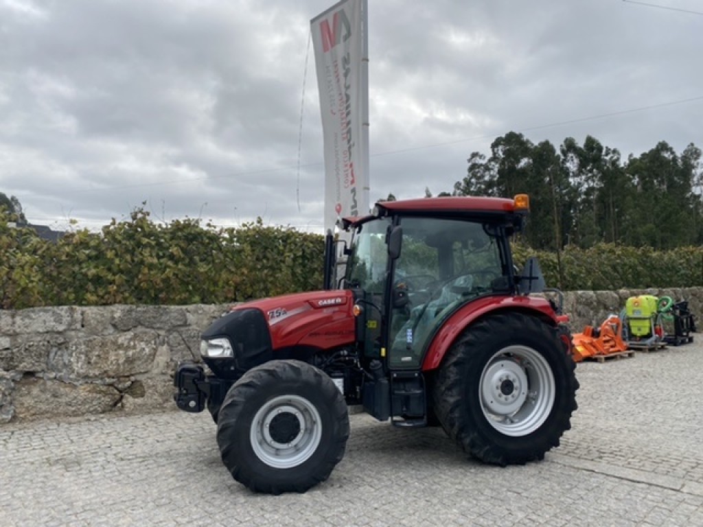 CASE IH Farmall A75 cab