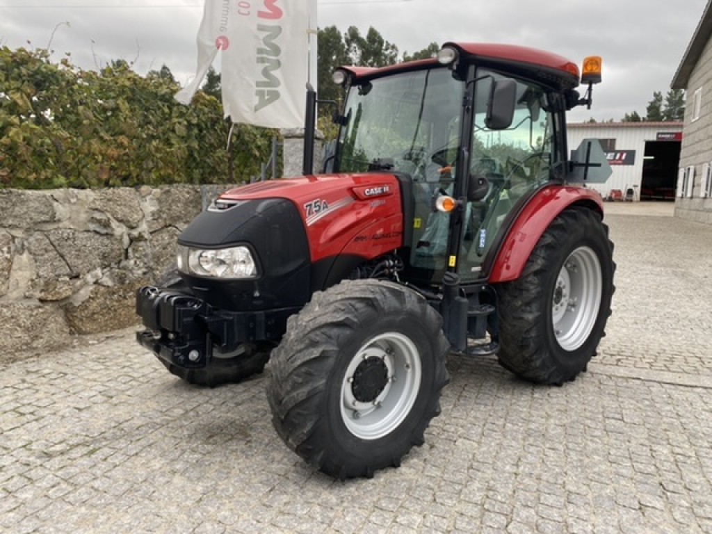 CASE IH Farmall A75 cab